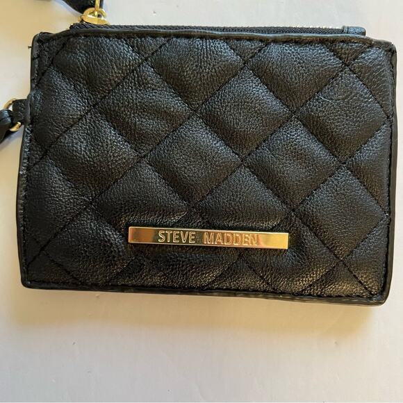 Steve Madden Coin Purse Quilted Black Faux Leather with Strap Small Wallet - Picture 3 of 9